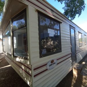 Casa movil  prefabricada de ocasion Willerby de 11x4 metros en Chipiona.