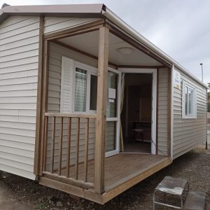 Mobil home prefabricada barata Roller de 7.5x4 metros en Chipiona.