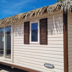 Casa prefabricada movil mas barata IRM Tropical de 9x4 metros en Huelva.