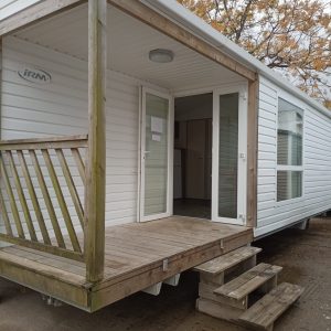 Casamobile prefabricada rebajada IRM de 7.5x4 metros en Badajoz.
