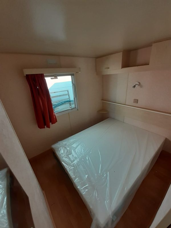 MOBIL HOME PREFABRICADA ECONOMICA INGLESA DE 8X3 METROS EN HUELVA. - Imagen 5