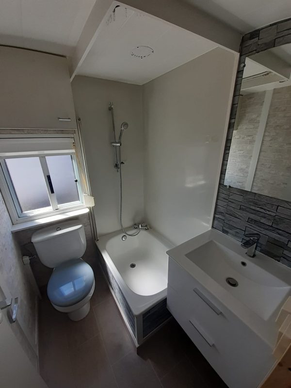 MOBIL HOME PREFABRICADO BARATO DE 10X3 METROS EN DOS HERMANAS. - Imagen 4