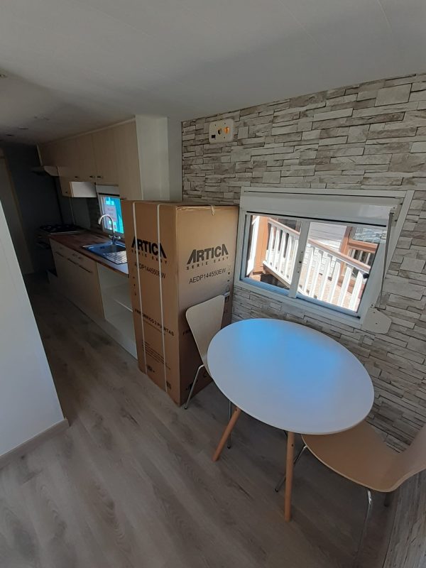 MOBIL HOME PREFABRICADO BARATO DE 10X3 METROS EN DOS HERMANAS. - Imagen 8