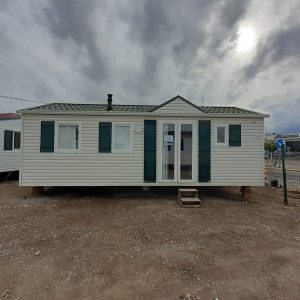 CASA MOVIL PREFABRICADA BARATA LOUSIANE DE 8X4 METROS EN GRANADA.