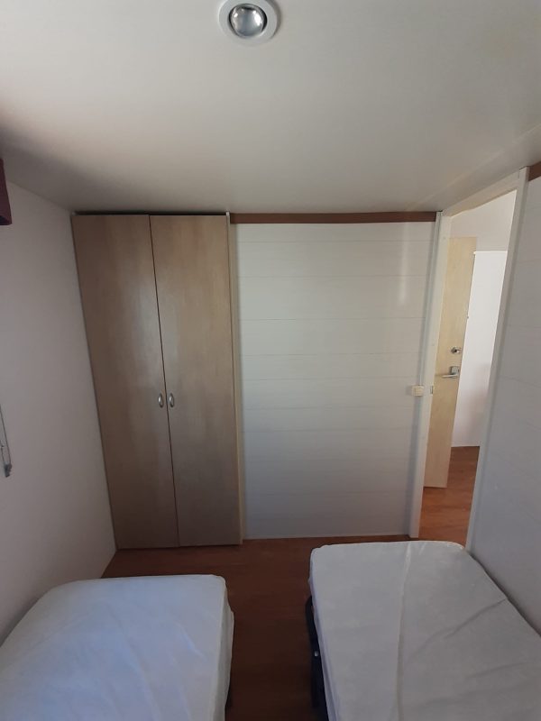 CASA MOVIL PREFABRICADA BARATA OHARA TINI DE 8.5X4 METROS EN CADIZ. - Imagen 8