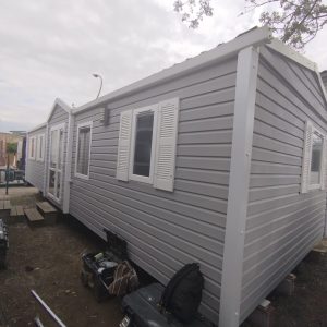 CASA MOVIL PREFABRICADA BARATA IRM APOLLON DE 11X4 METROS EN EL PALMAR.