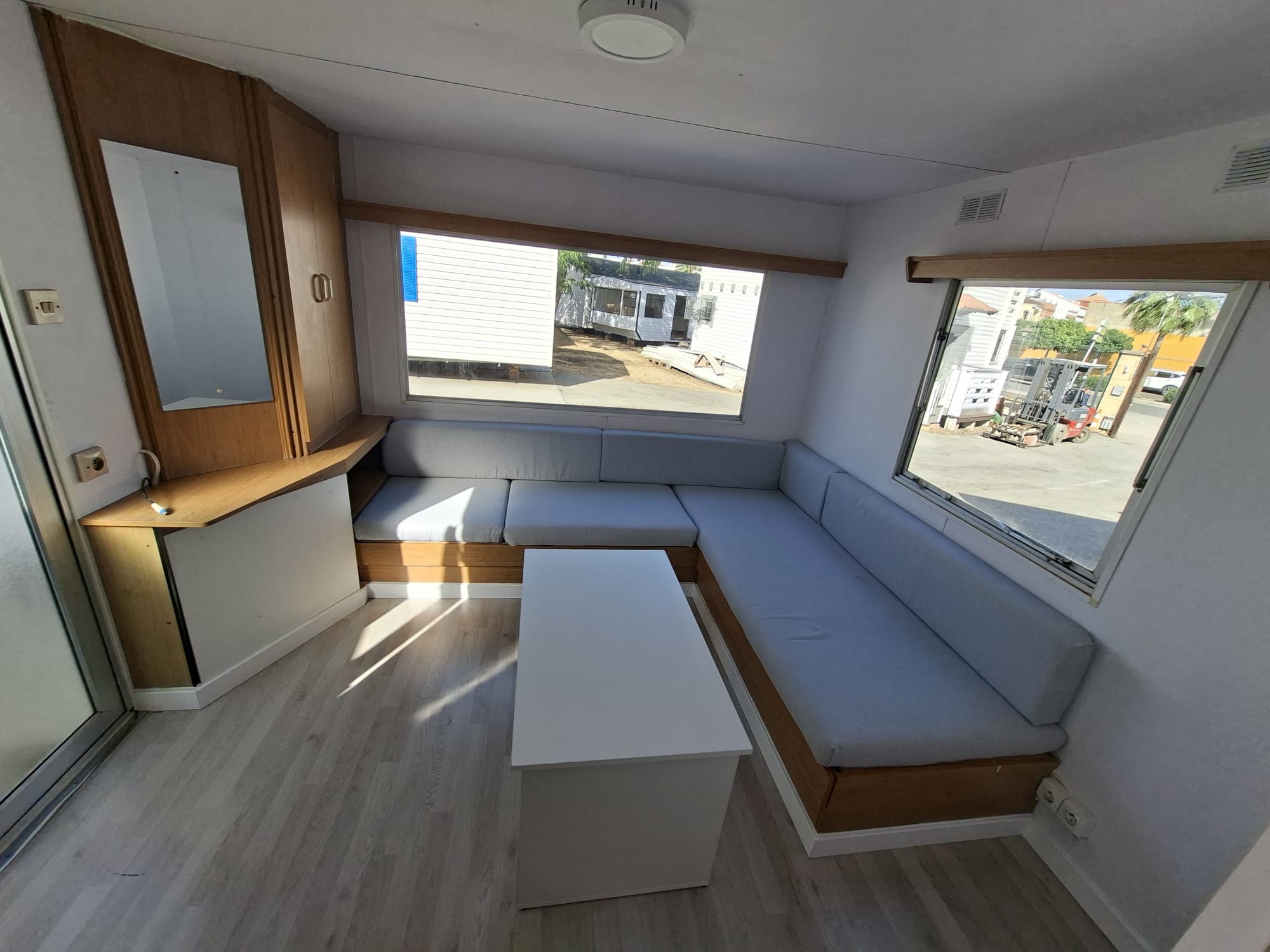 MOBIL HOME PREFABRICADA BARATA WILLERBY DE 8.5X3 METROS EN MALAGA. - Imagen 9