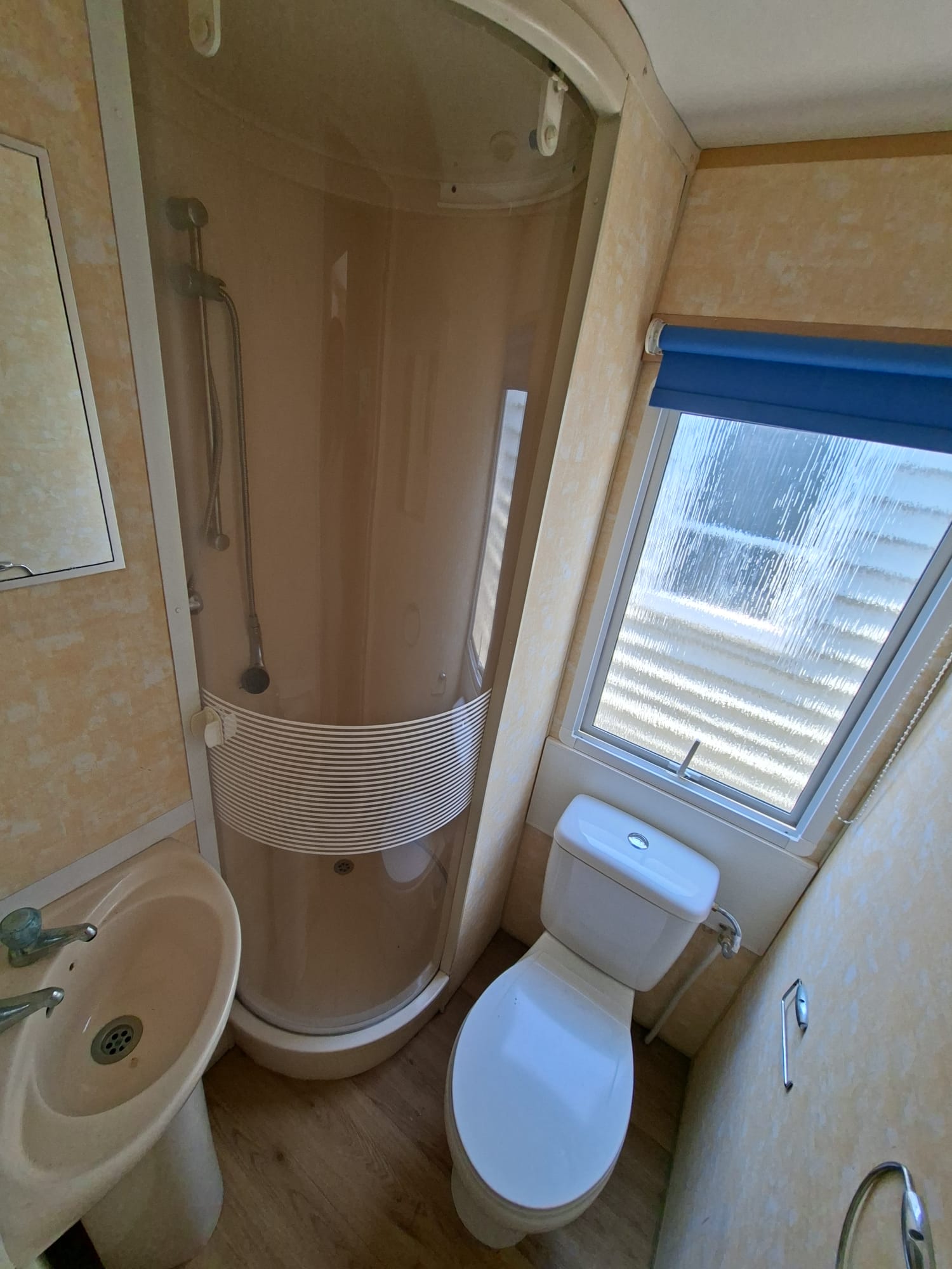 MOBIL HOME PREFABRICADA BARATA WILLERBY DE 10.5X3 METROS EN BADAJOZ. - Imagen 13