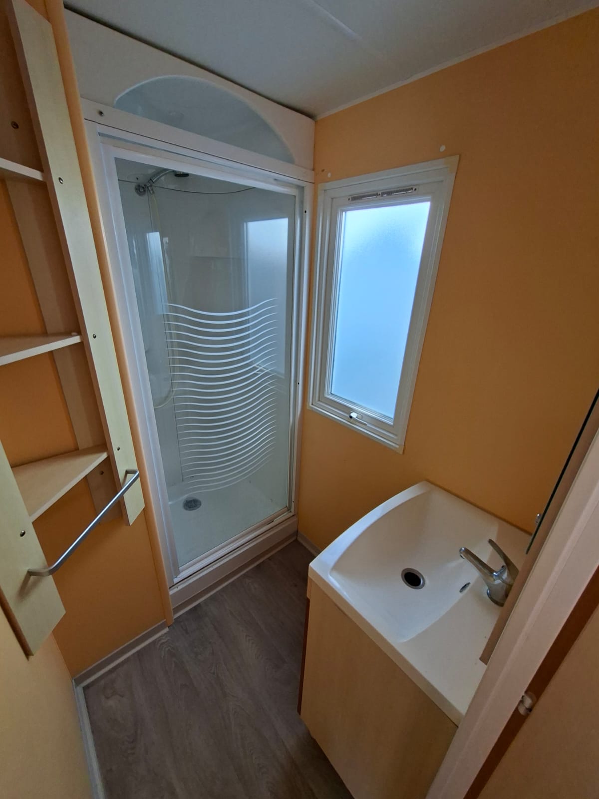 CASA MOVIL PREFABRICADA BARATA IRM MERCURE DE 7.5X4 METROS EN HUELVA. - Imagen 3