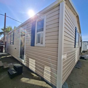 MOBIL HOME PREFABRICADO BARATO IRM MERCURE FAMILY DE 7.5X4 METROS EN CARMONA.