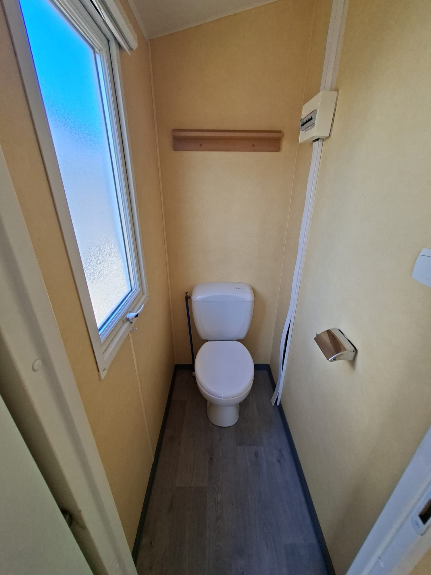 MOBIL HOME PREFABRICADO BARATO IRM SUPER TITANIA DE 8X4 METROS EN CORDOBA. - Imagen 8