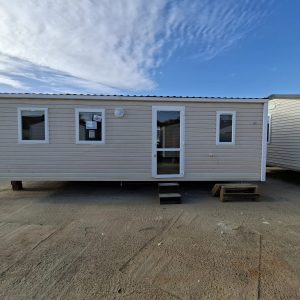 MOBIL HOME PREFABRICADO BARATO IRM TITANIA DE 8X4 METROS EN JEREZ.