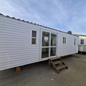 MOBIL HOMES PREFABRICADA ECONOMICA ROLLER DE 8X3 METROS EN ALMERIA.